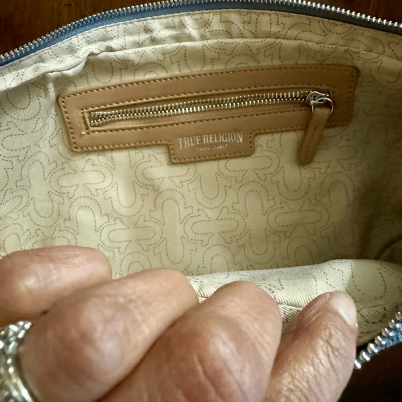 NWT True Religion Denim Hobo Style Crossbody with Adjustable Straps Y2K - Picture 7 of 8